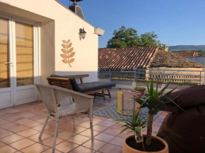 Charmant studio & terrasse vue Larzac